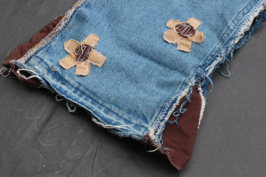 Falling Pedals 1of1 (32x32)