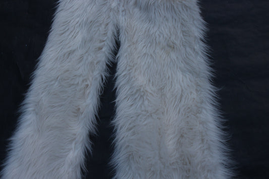 White Fur 1of1 (30x32)