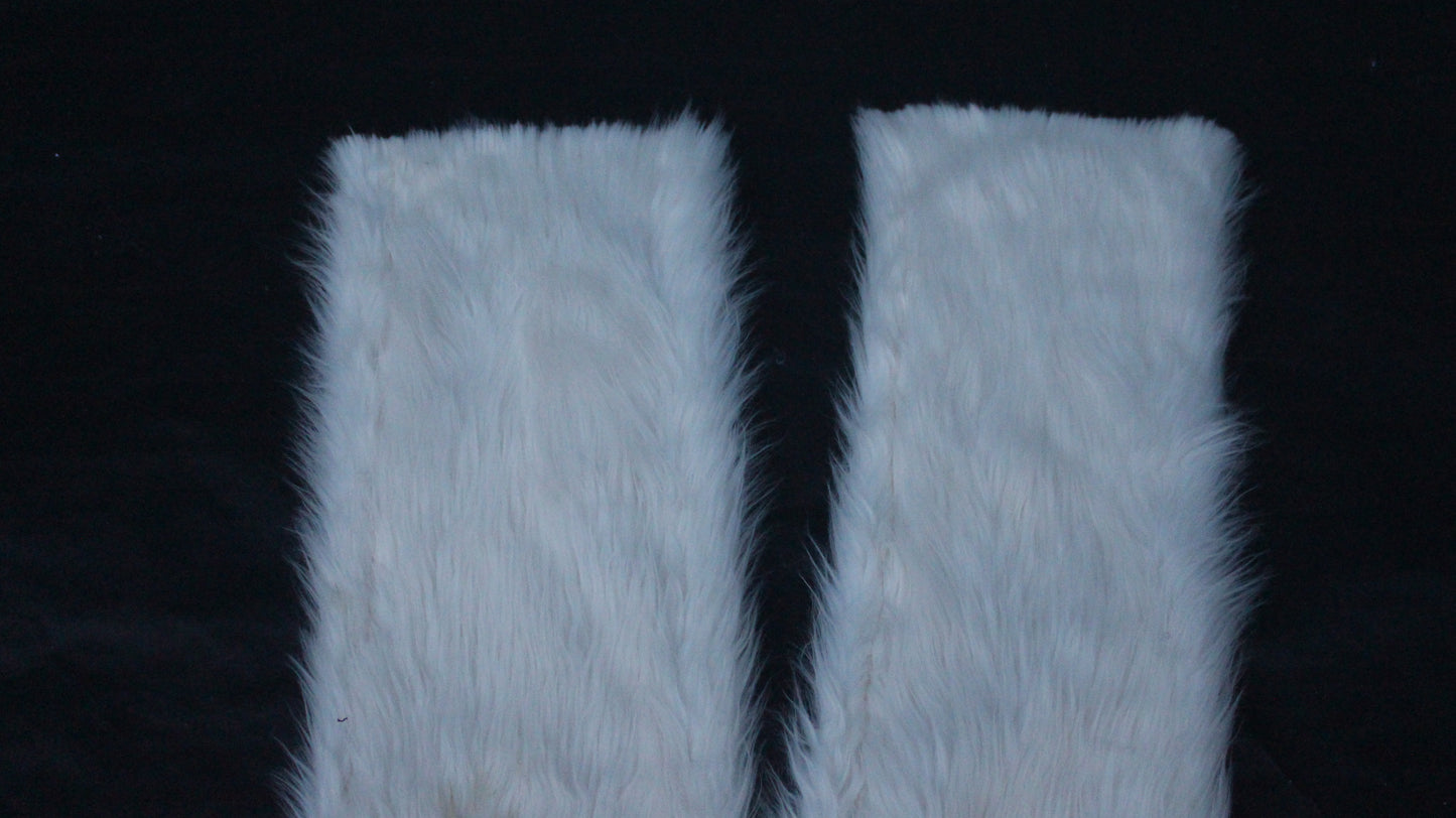White Fur 1of1 (30x32)